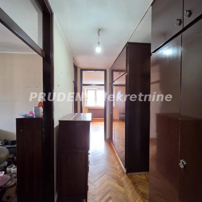 Četvorosoban stan na prodaju, Bulevar Despota Stefana, Beograd, 114m², 350.000 €
