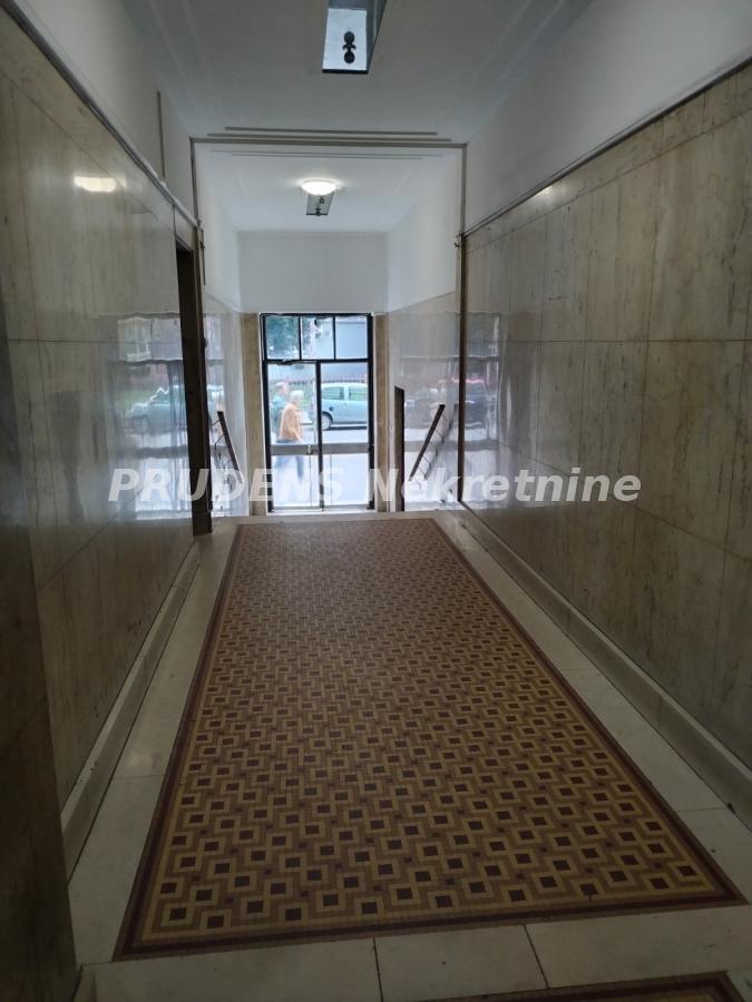 actionimagesite31agencyprudensnekimgsu0qxy02p2-11-1 Trosoban stan na prodaju, Skupština, Beograd, 80m², 240.000 €