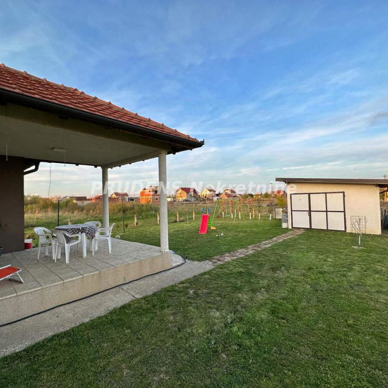 Kuća na prodaju, Dobanovci, Beograd, 110m², 160.000 €