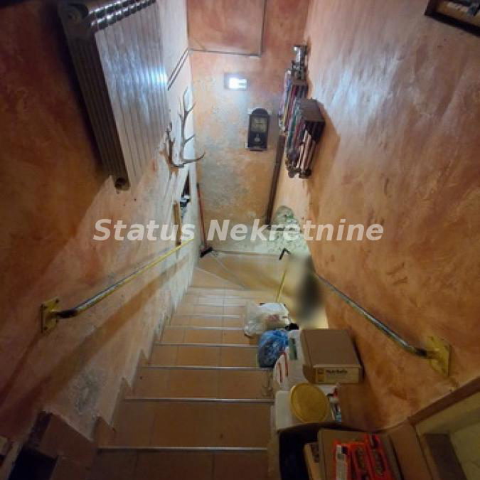 Kuća na prodaju, Futog, Novi Sad, 156m², 180.000 €