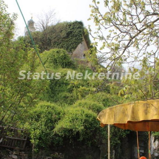 Trosoban stan na prodaju, Petrovaradin, Novi Sad, 81m², 189.500 €