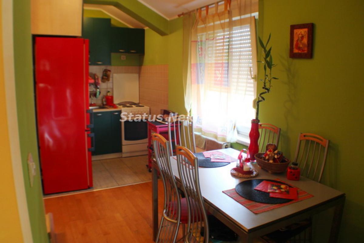 Dvoiposoban stan na prodaju, Grbavica, Novi Sad, 59m², 127.700 €