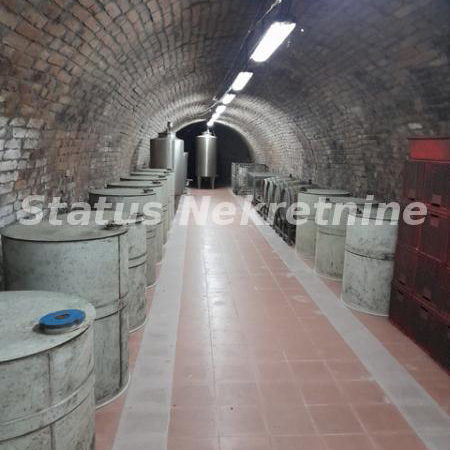 Lokal na prodaju, Sremski Karlovci, 500m², 257.500 €
