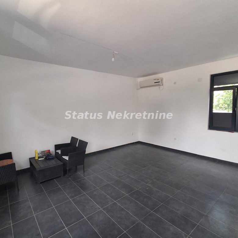 Lokal za izdavanje, Adice, Novi Sad, 45m², 350 €/mes