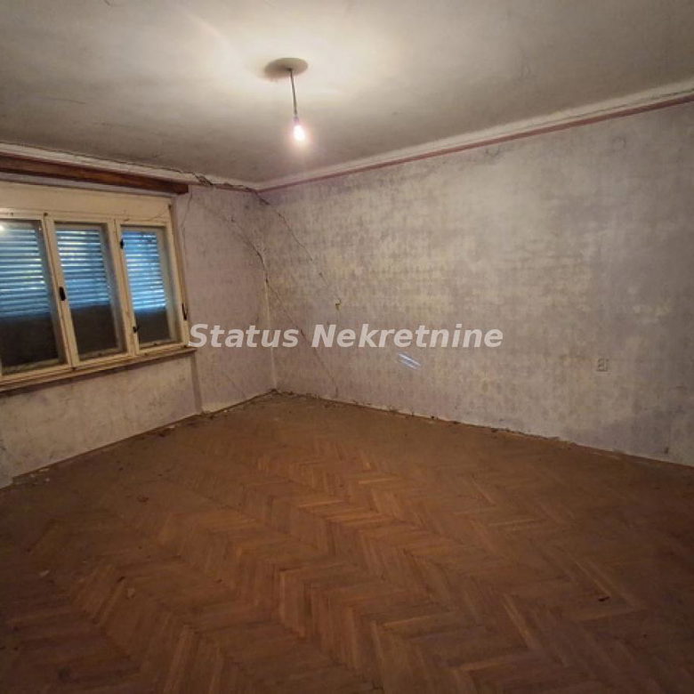 Kuća na prodaju, Bukovac, Novi Sad, 250m², 133.900 €