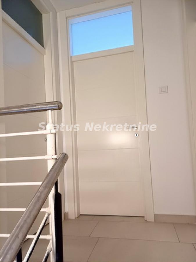 actionimagesite31agencystatusimg0vf2mfy6zu-viber-slika-2025-03-26-08-34-04-942-resize Trosoban stan na prodaju, Podbara, Novi Sad, 74m², 208.500 €