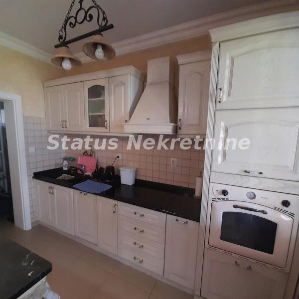 Kuća na prodaju, Adice, Novi Sad, 342m², 590.000 €