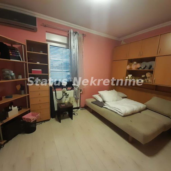 Kuća na prodaju, Adice, Novi Sad, 342m², 590.000 €