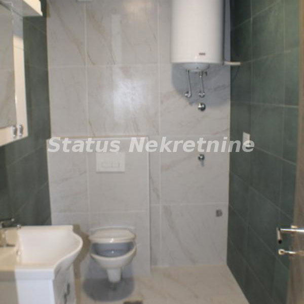 Četvorosoban stan na prodaju, Petrovaradin, Novi Sad, 78m², 161.000 €
