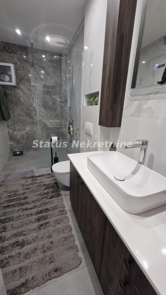 Kuća na prodaju, Centar, Sremski Karlovci, 123m², 449.980 €