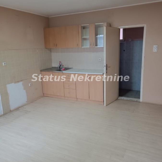 Kuća na prodaju, Šid, 122m², 62.000 €