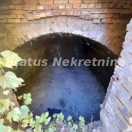 Kuća na prodaju, Sremski Karlovci, 230m², 175.100 €