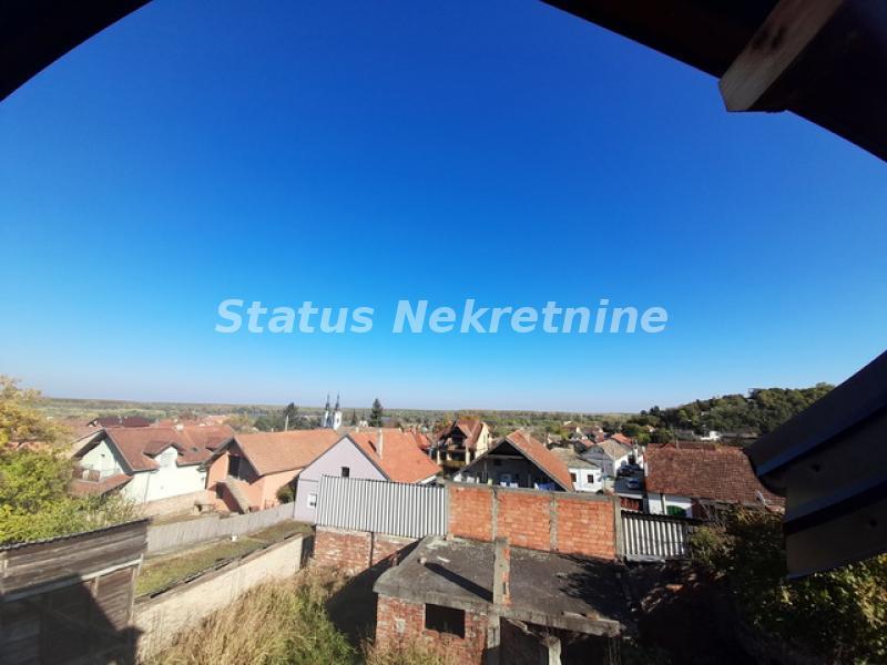 Kuća na prodaju, Sremski Karlovci, 230m², 175.100 €