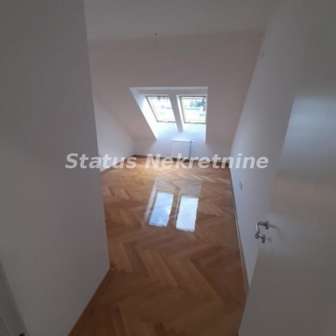 Četvorosoban stan na prodaju, Centar, Novi Sad, 126m², 389.340 €