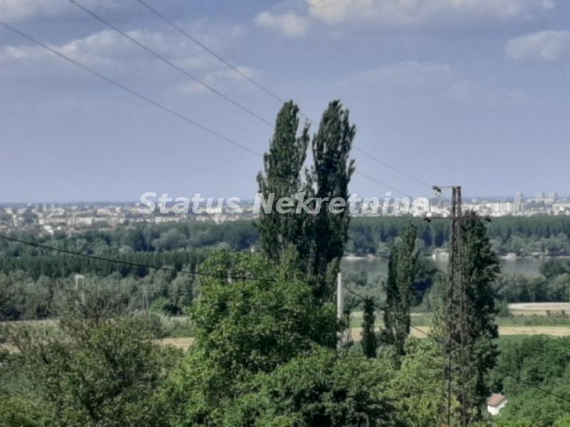 Kuća na prodaju, Ledinci, Novi Sad, 300m², 220.000 €