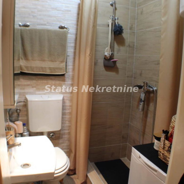Dvoiposoban stan na prodaju, Grbavica, Novi Sad, 59m², 127.700 €