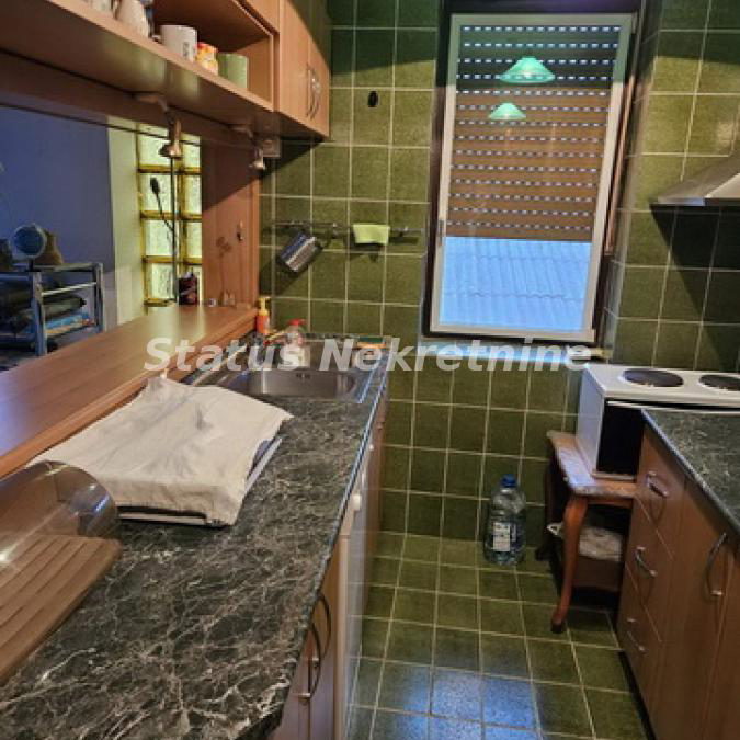 Kuća na prodaju, Kać, Novi Sad, 260m², 485.250 €