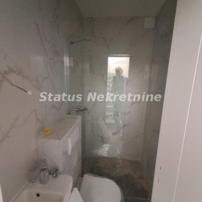 Četvorosoban stan na prodaju, Veternik, Novi Sad, 65m², 129.730 €