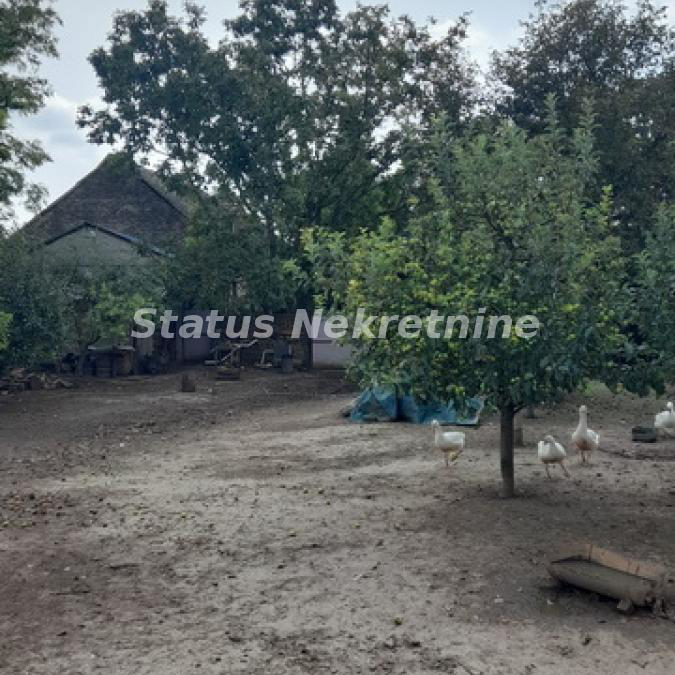 Kuća na prodaju, Ruma, 220m², 72.100 €