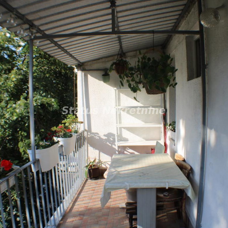 Dvoiposoban stan na prodaju, Grbavica, Novi Sad, 77m², 195.700 €