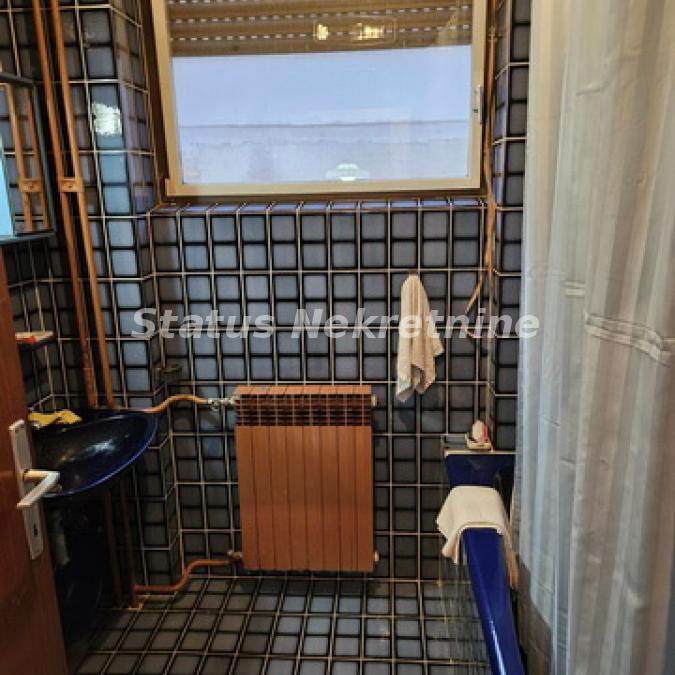 Kuća na prodaju, Kać, Novi Sad, 260m², 485.250 €