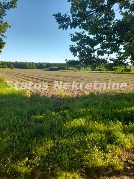 Kuća na prodaju, Šid, 194m², 155.000 €