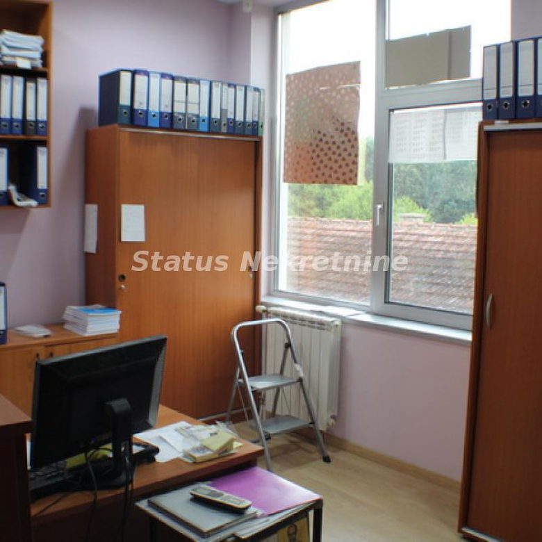 Lokal za izdavanje, Telep, Novi Sad, 273m², 3.000 €/mes