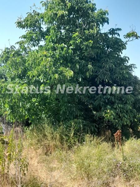 Kuća na prodaju, Inđija, 155m², 56.650 €