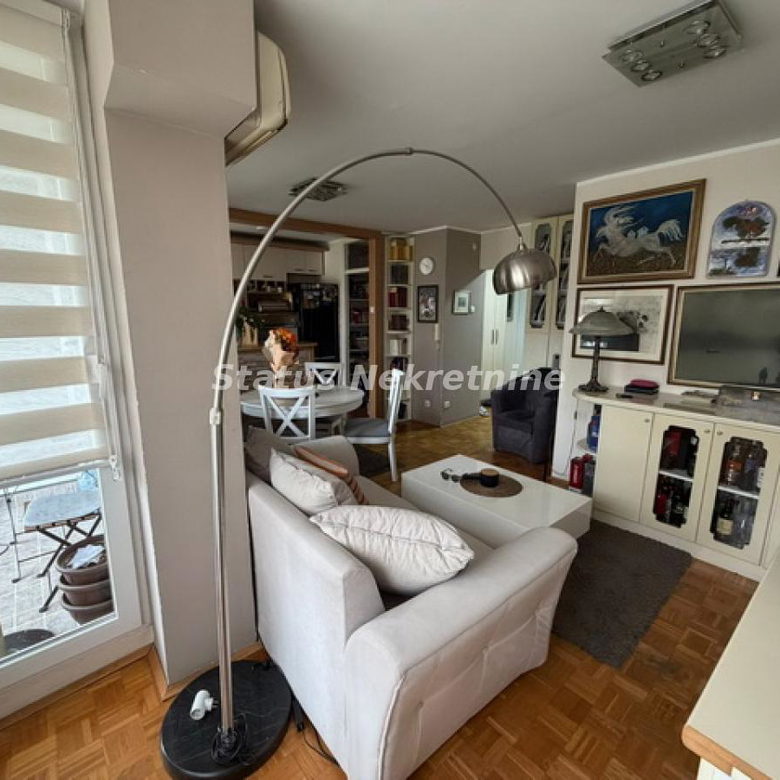 Dvoiposoban stan na prodaju, Novo Naselje, Novi Sad, 76m², 198.790 €