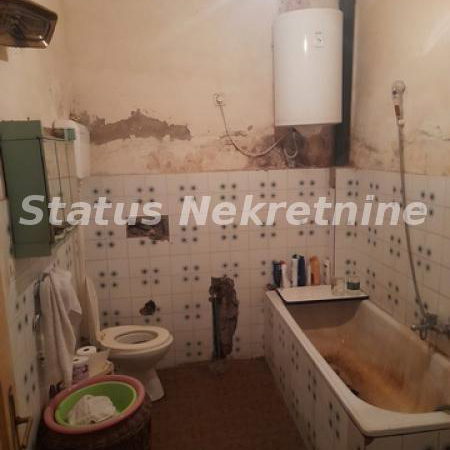 Trosoban stan na prodaju, Sremska Kamenica, Novi Sad, 83m², 85.490 €
