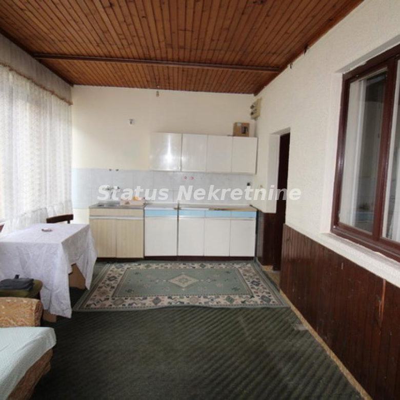 Kuća na prodaju, Temerin, 229m², 168.000 €