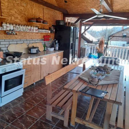 Kuća na prodaju, Popovica, Novi Sad, 400m², 595.000 €