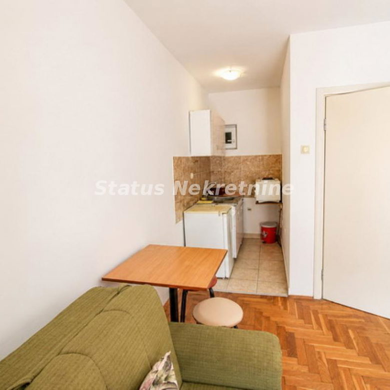 Garsonjera na prodaju, Bulevar Evrope, Novi Sad, 24m², 82.400 €