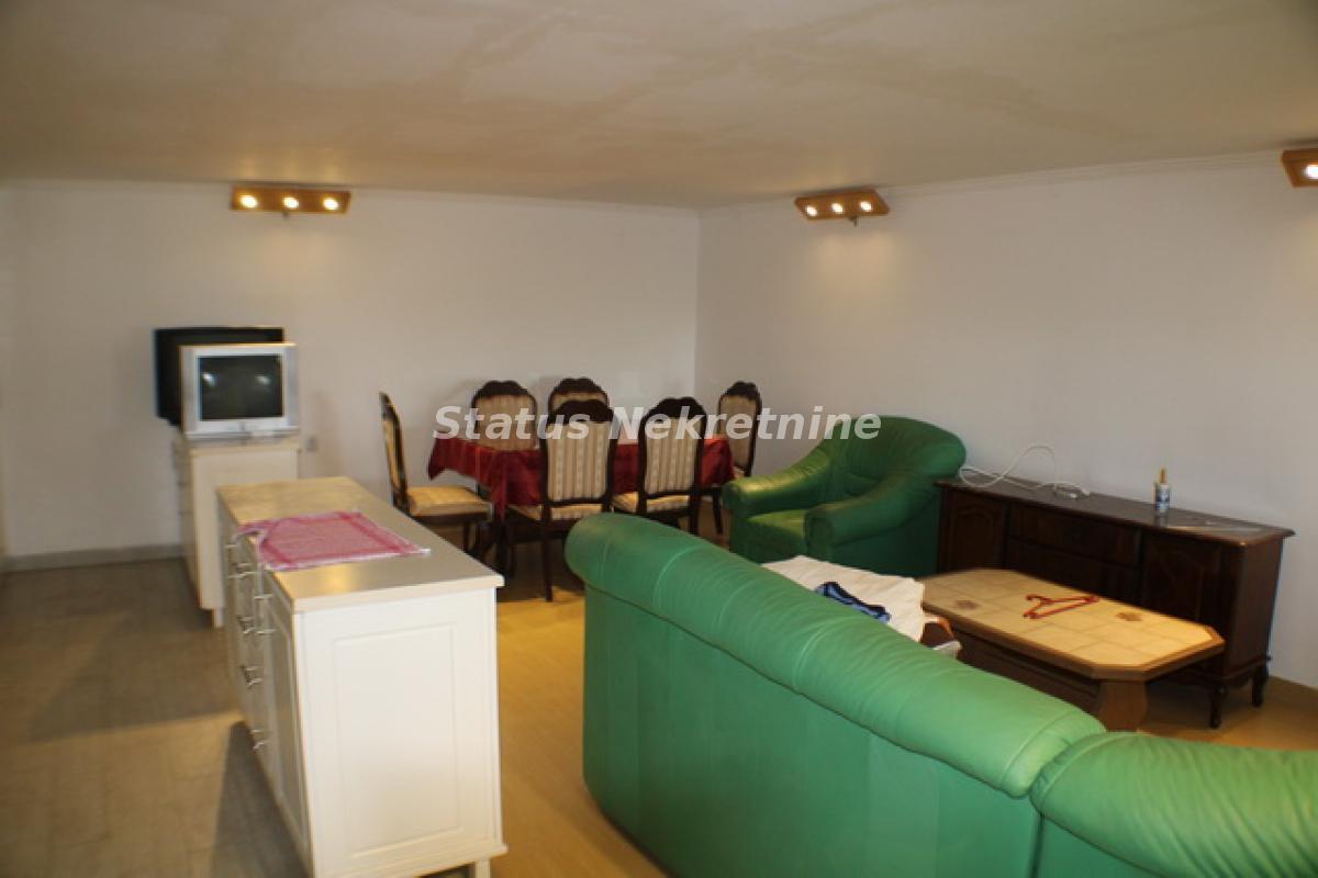 Kuća na prodaju, Ledinci, Novi Sad, 220m², 265.000 €