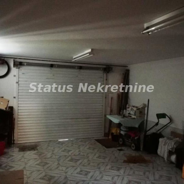 Kuća na prodaju, Sremska Kamenica, Novi Sad, 240m², 515.000 €