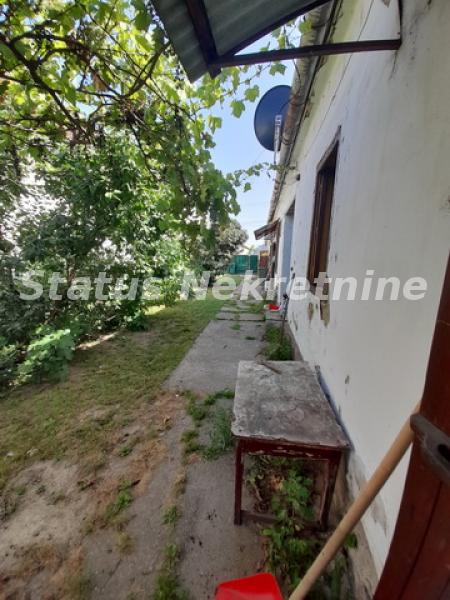 Kuća na prodaju, Inđija, 155m², 56.650 €