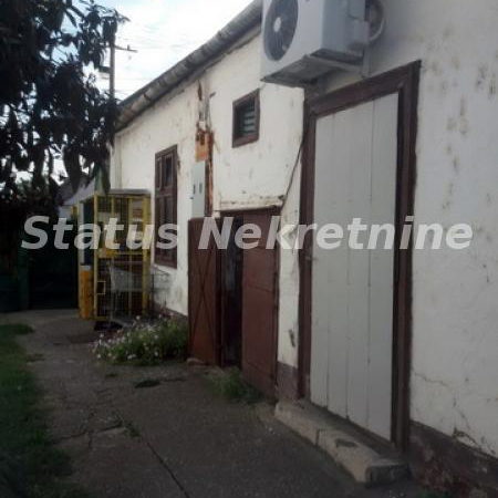 Kuća na prodaju, Inđija, 155m², 56.650 €