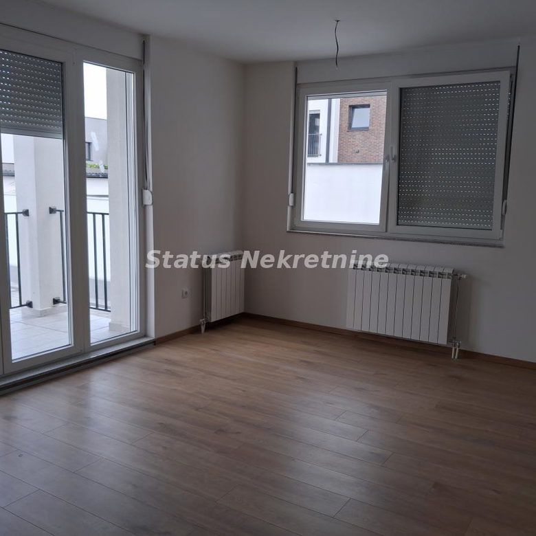 Višesoban stan na prodaju, Adamovićevo Naselje, Novi Sad, 129m², 378.700 €