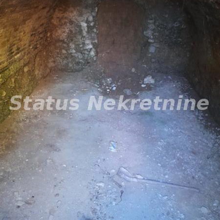 Kuća na prodaju, Sremski Karlovci, 230m², 175.100 €
