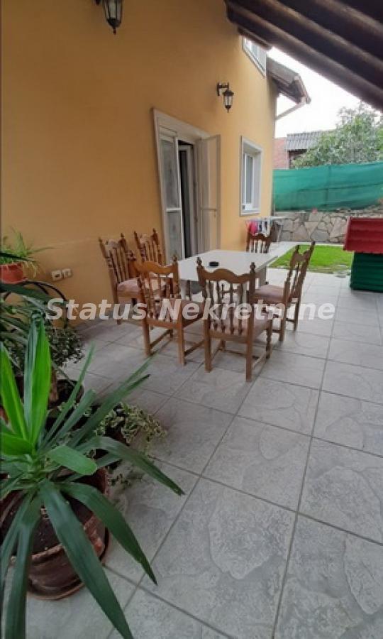 Kuća na prodaju, Petrovaradin, Novi Sad, 348m², 495.000 €