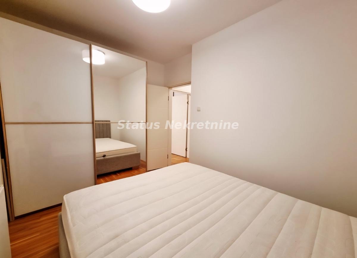 Trosoban stan na prodaju, Nova Detelinara, Novi Sad, 63m², 184.370 €