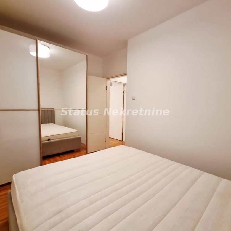Trosoban stan na prodaju, Nova Detelinara, Novi Sad, 63m², 184.370 €