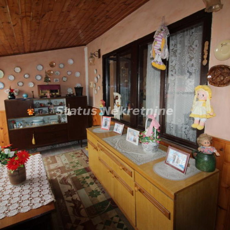 Kuća na prodaju, Titel, 115m², 47.500 €