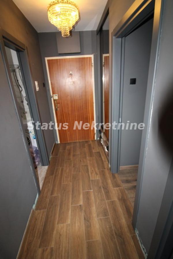 actionimagesite31agencystatusimga4eksu3bq8-img-7932-resize Dvosoban stan na prodaju, Bulevar Oslobođenja, Novi Sad, 63m², 160.500 €