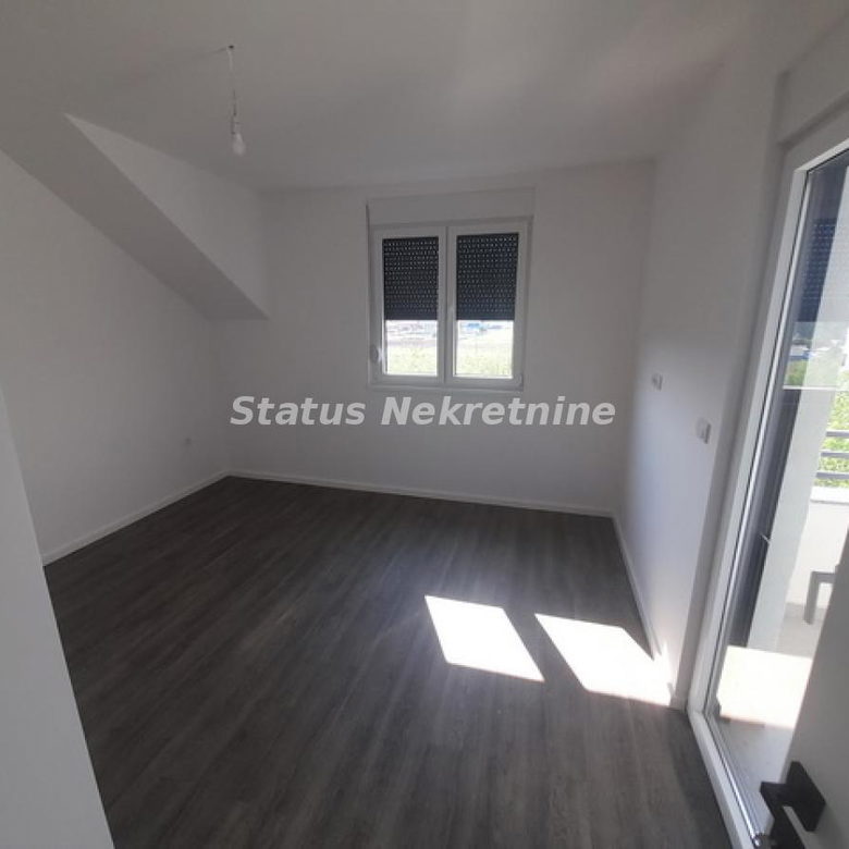 Troiposoban stan na prodaju, Adice, Novi Sad, 80m², 148.320 €