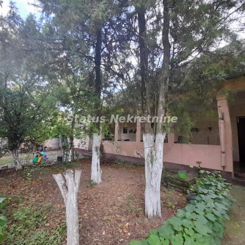 Kuća na prodaju, Ruma, 220m², 72.100 €