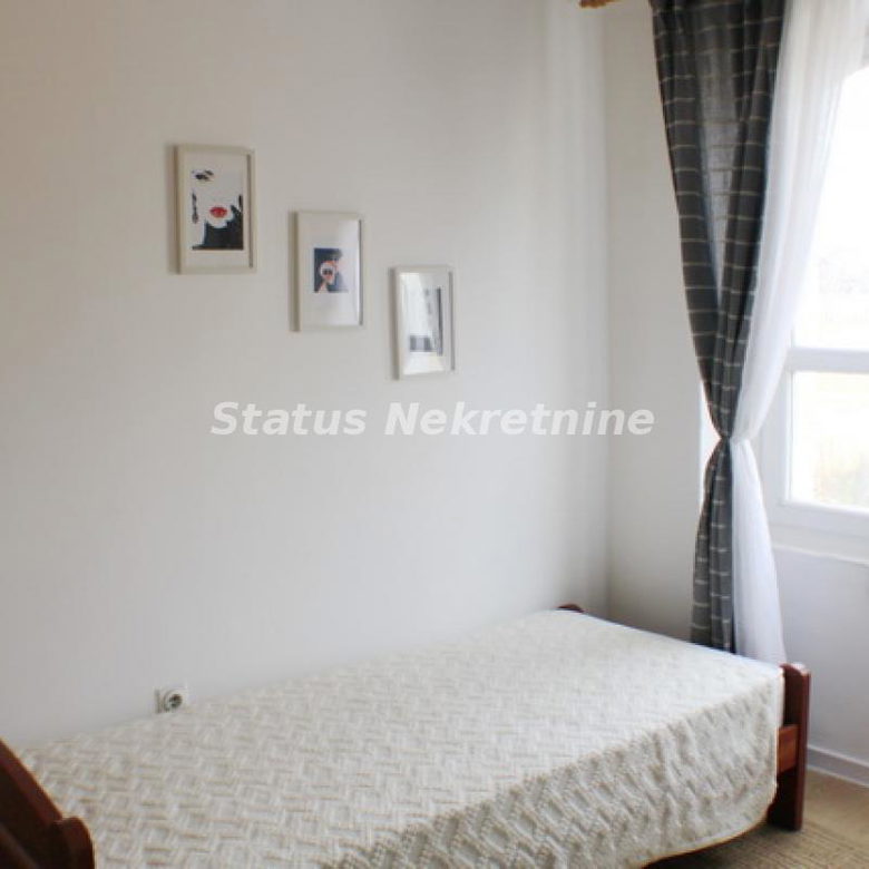 Trosoban stan na prodaju, Zrenjanin, 67m², 68.000 €
