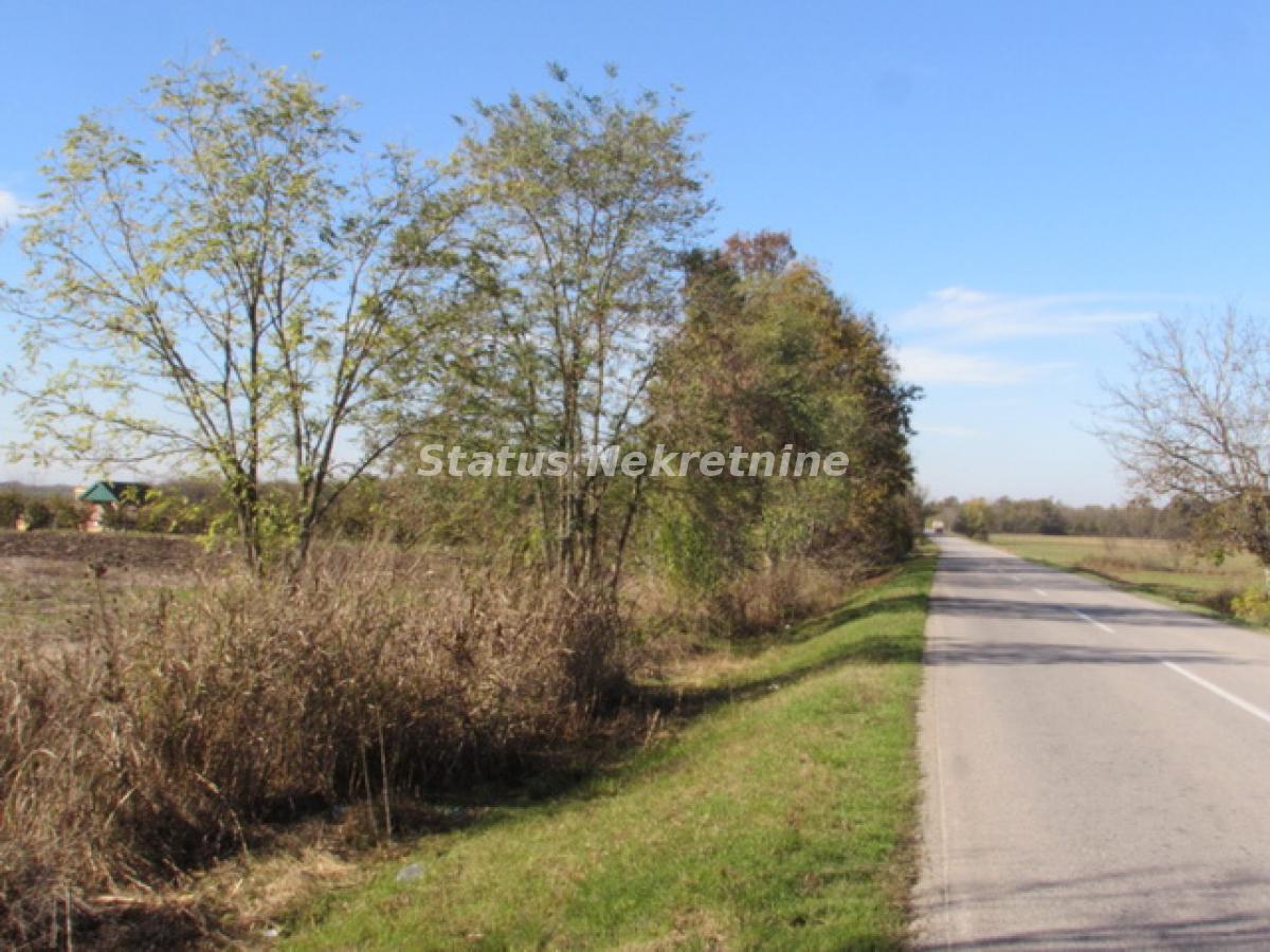 Plac na prodaju, Sremska Mitrovica, 604,5 ari, 226.600 €