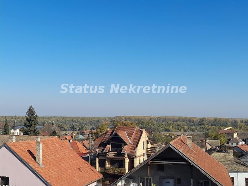 Kuća na prodaju, Sremski Karlovci, 230m², 175.100 €