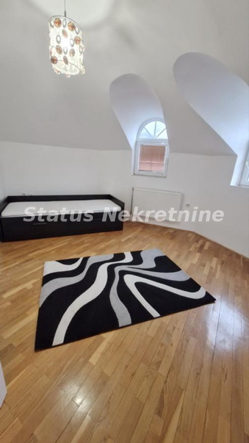 Kuća na prodaju, Sremska Kamenica, Novi Sad, 338m², 721.000 €